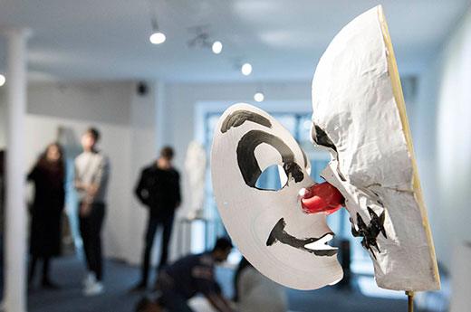 métiers en art contemporain métiers en art contemporain