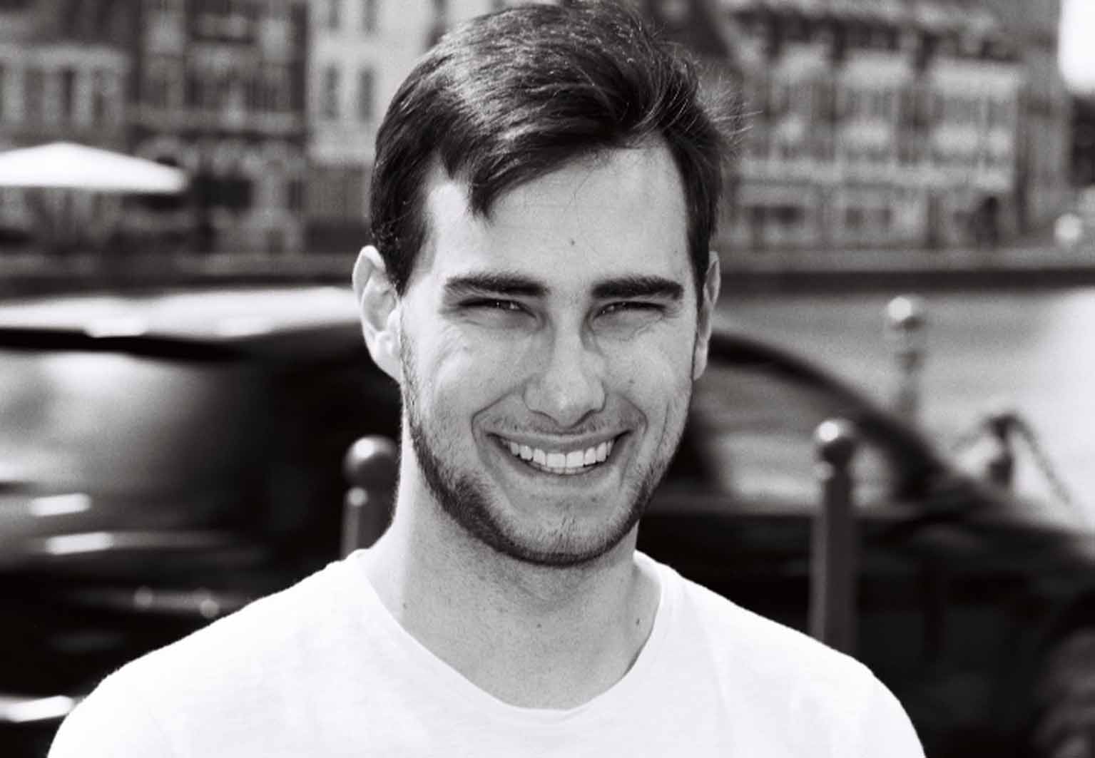 Etudiant en Bachelor Expertise et commerce de l'art Etudiant en Bachelor Expertise et commerce de l'art