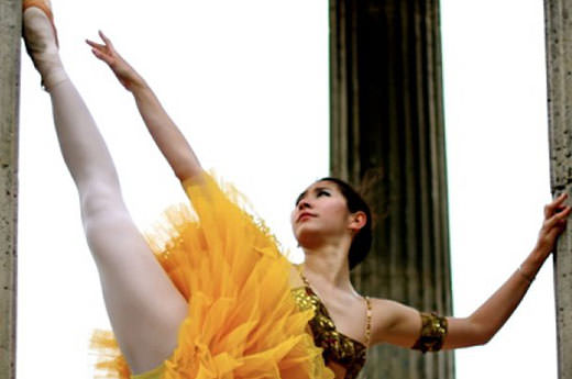 Maya Kawatake Bachelor théâtre et musique Maya Kawatake Bachelor théâtre et musique